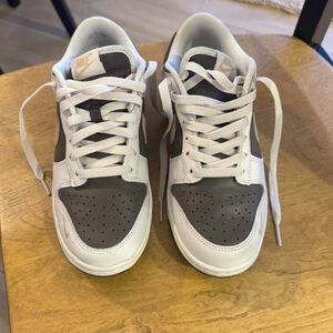 Nike Dunks w7.5